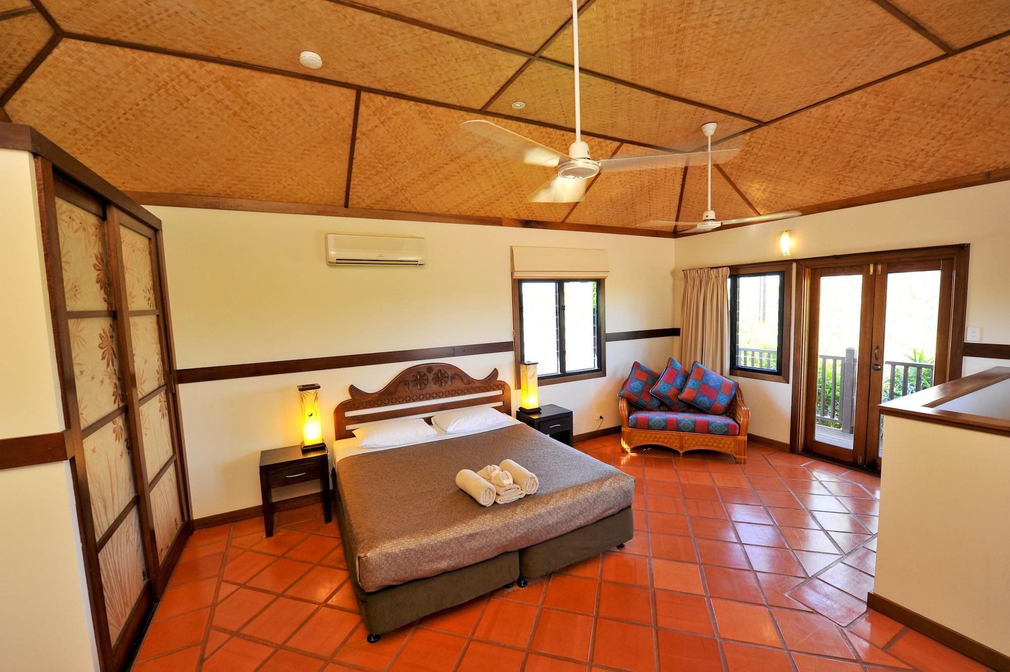 Bali Hai Resort & Spa Бруум Екстериор снимка