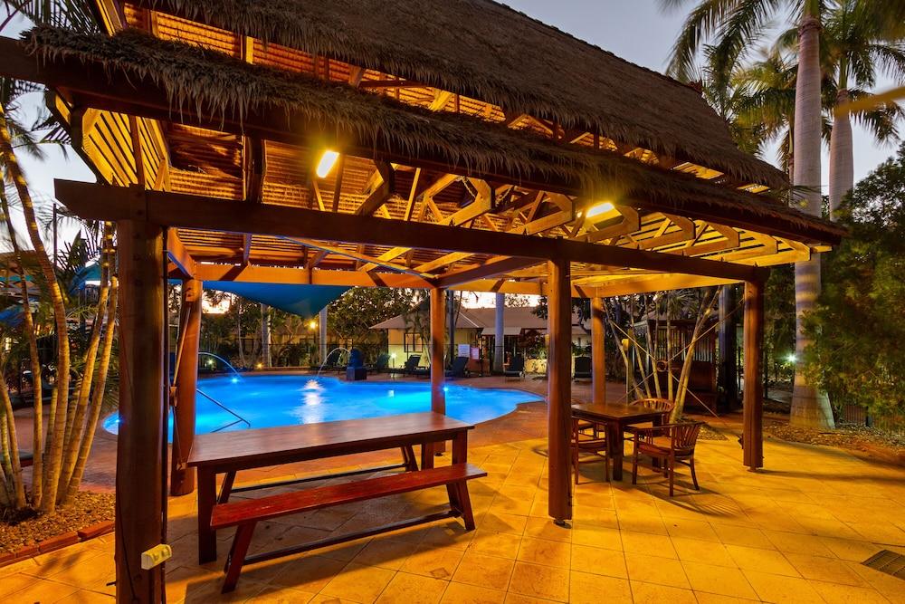 Bali Hai Resort & Spa Бруум Екстериор снимка